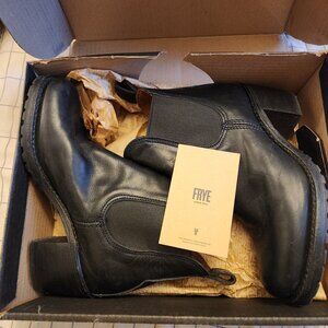 Frye women's black boots 7.5